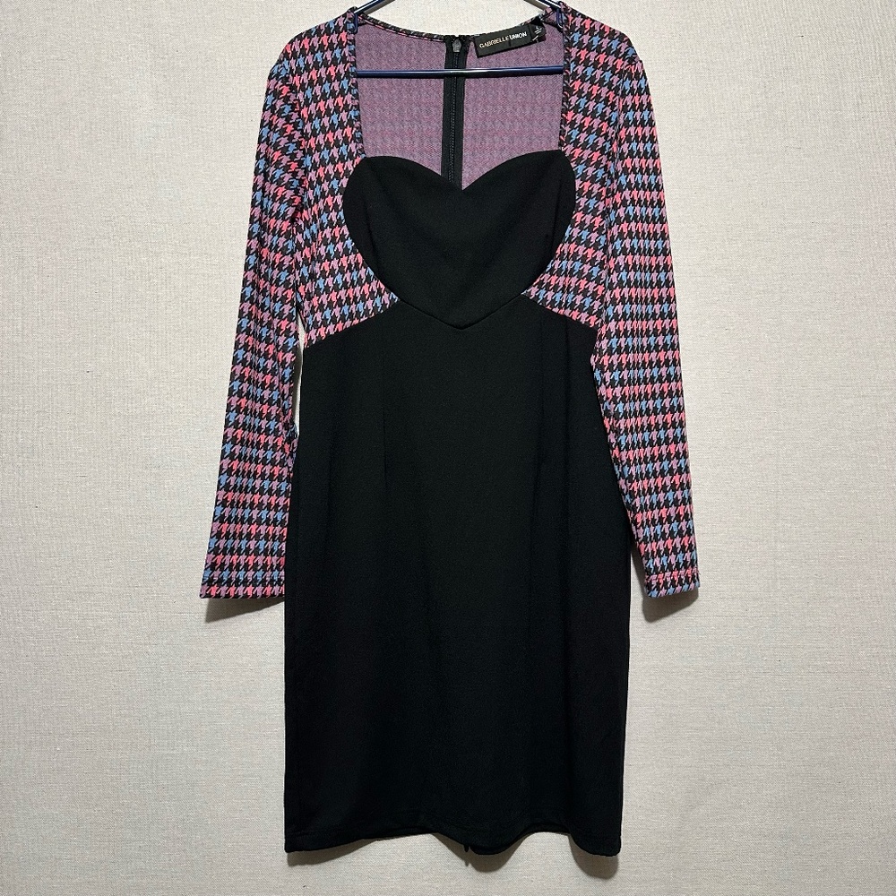 NWOT Gabrielle Union Sweetheart Sweater Dress - size L